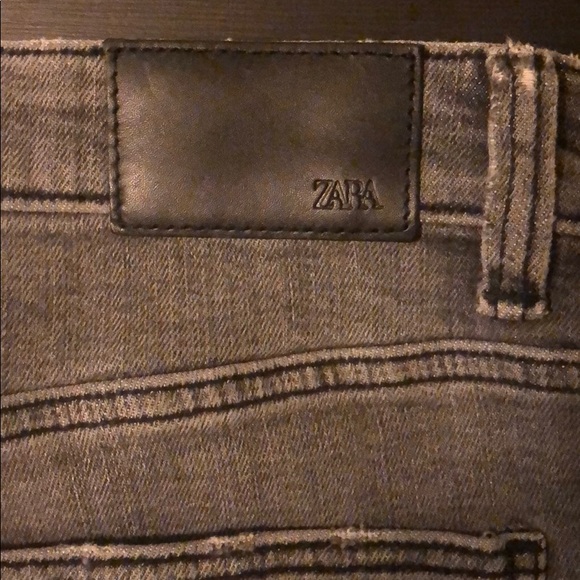Zara - Picture 2 of 5